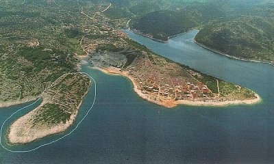 Ostrov Brač - vesnička Povlja - lodní výlet