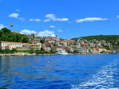 Ostrov Brač - vesnička Povlja - lodní výlet