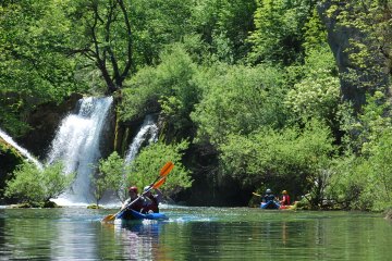 Řeka Mrežnica sjezd na kajaku jednodenní výlet (kayaking), foto 10